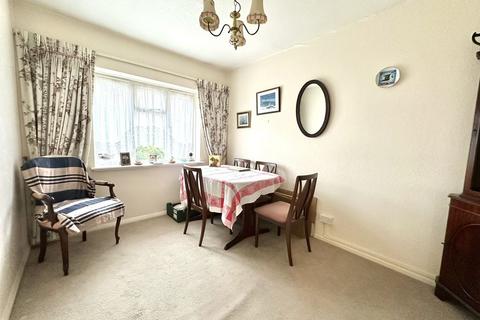 undefined, Rosebank, Epsom