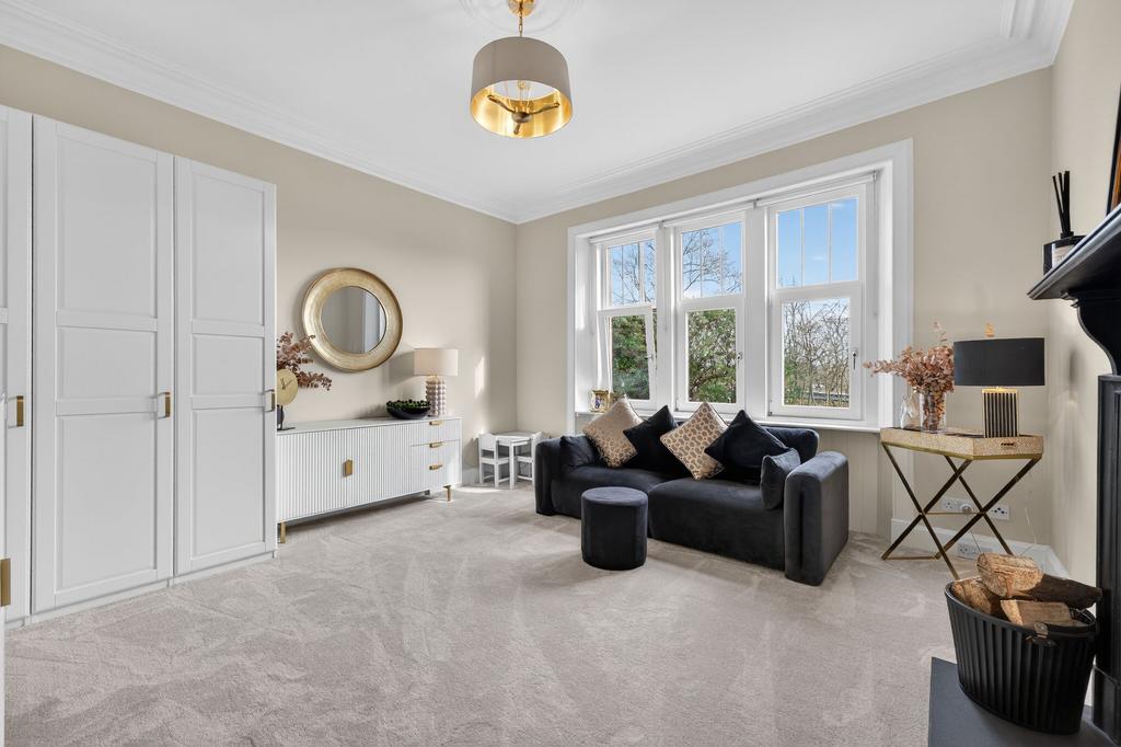 Family Room/Ground Floor Bedroom
