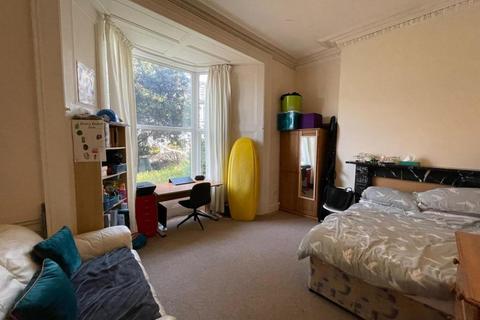 undefined, 24 Woodland Terrace Flat 1