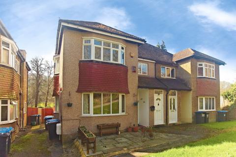 2 bedroom maisonette for sale, Godstone Road, Whyteleafe, CR3