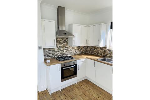 2 bedroom maisonette for sale, Godstone Road, Whyteleafe, CR3