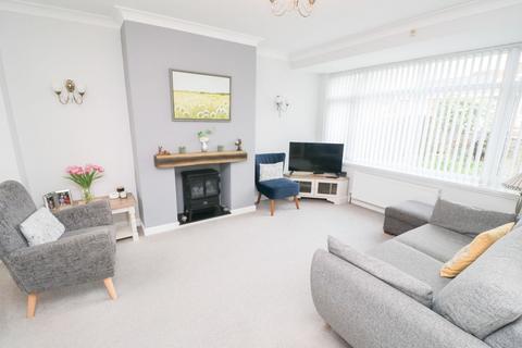 3 bedroom semi-detached house for sale, Silverdale Drive, Winlaton
