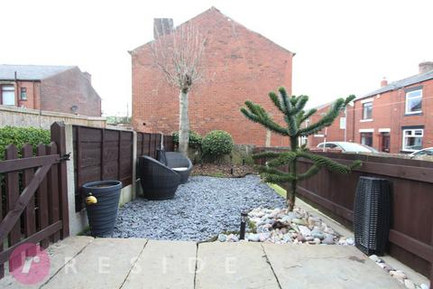 2 bedroom terraced house for sale, Edenfield Road, Rochdale OL12
