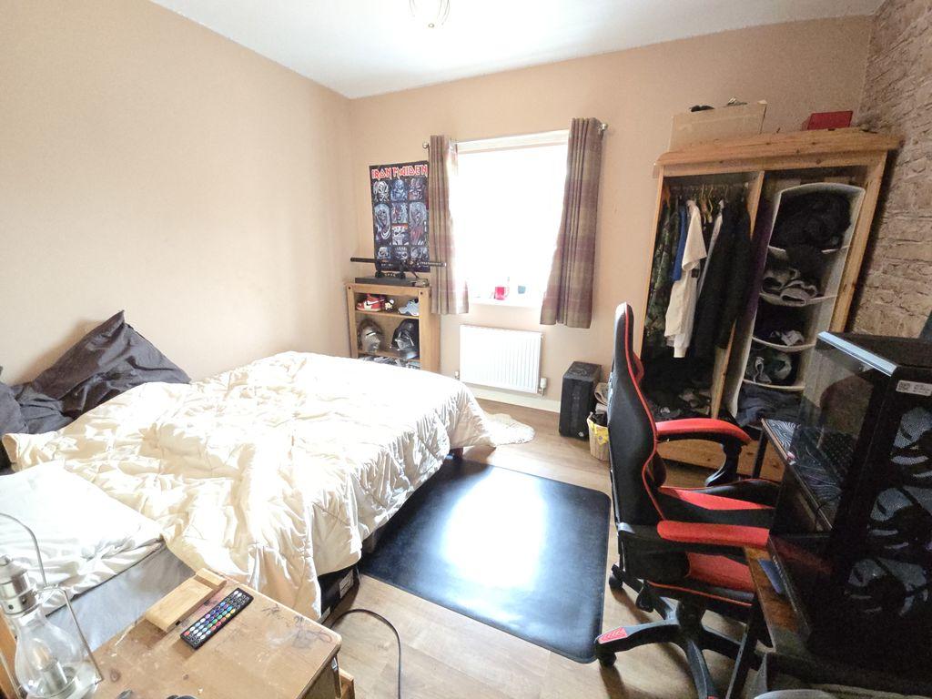 Photo 31