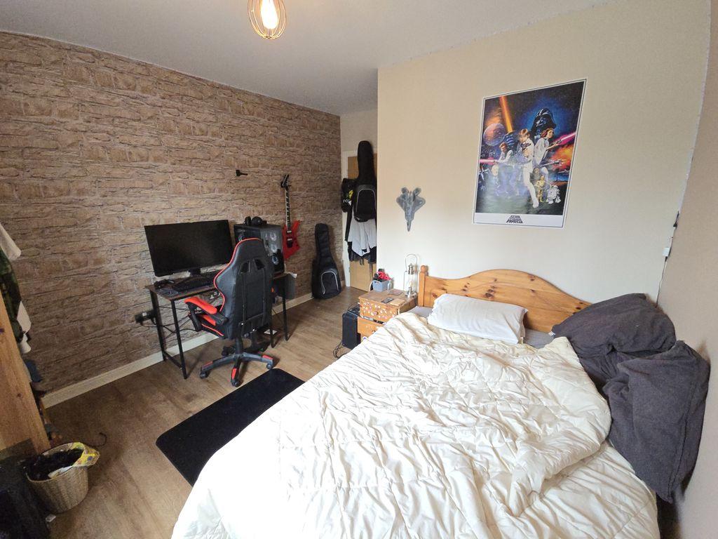Photo 30