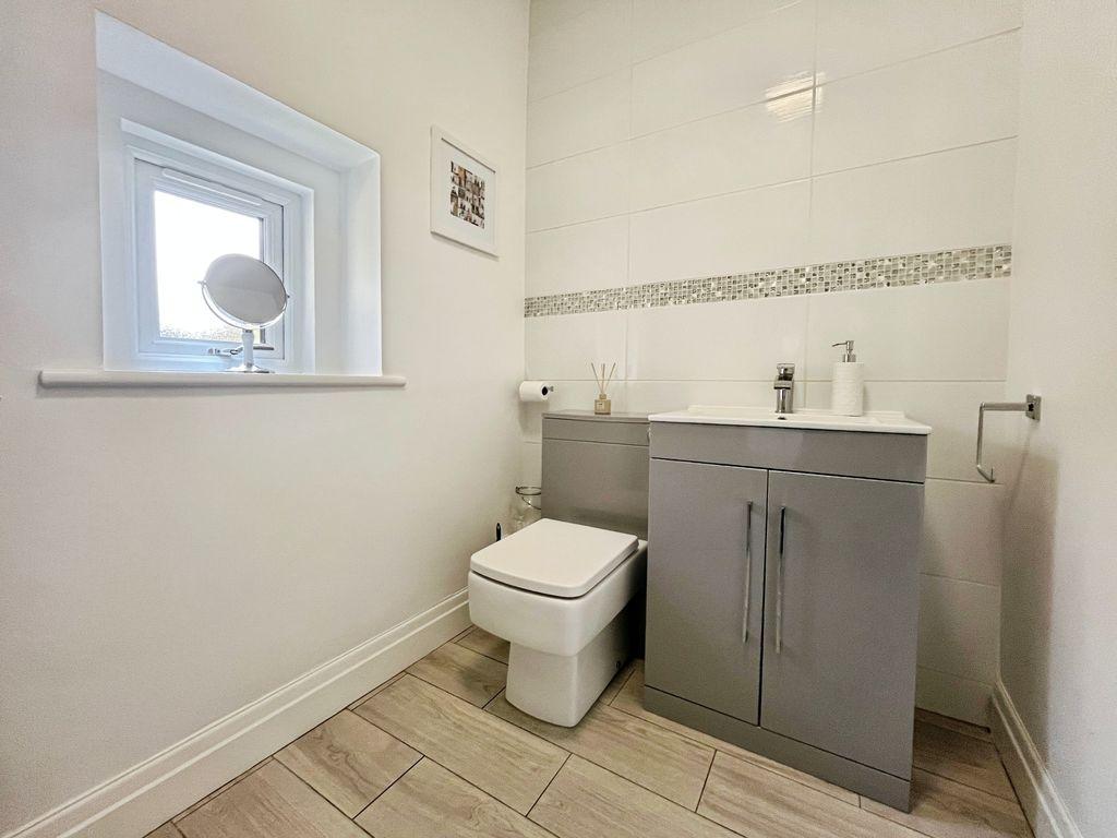 Downstairs wc