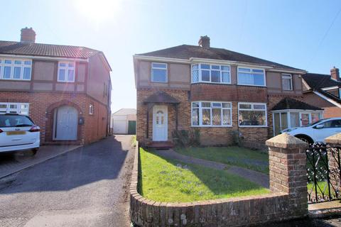 3 bedroom semi-detached house for sale, Romsey Avenue, Fareham PO16