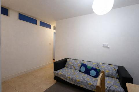 2 bedroom flat to rent, 2 bedroom flat - Finchley N12