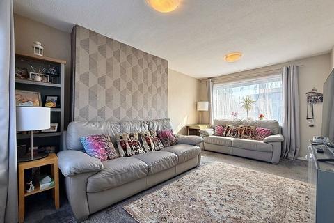 undefined, Dundonald Crescent, Auchengate, Irvine