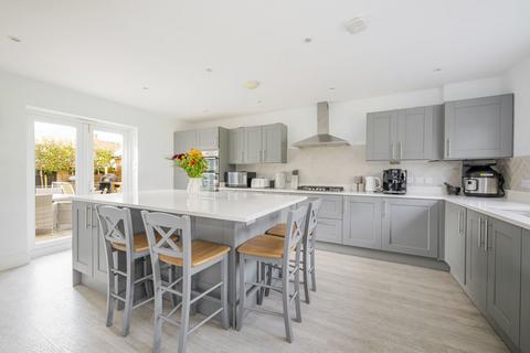 4 bedroom detached house for sale, Rolling Mill, Maresfield