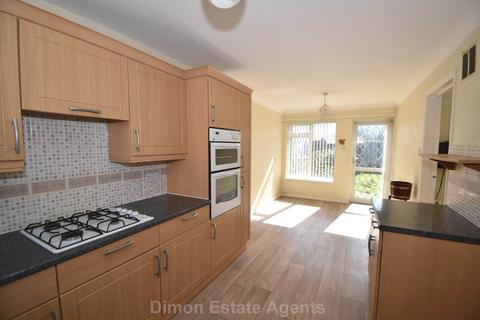 3 bedroom terraced house for sale, Almondside, Holbrook