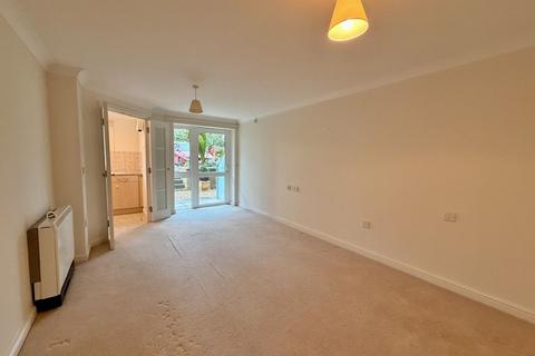 1 bedroom apartment for sale, Millbay Road, Plymouth, City centre Age restricted assisted living apartment