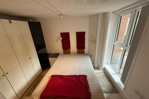 2 bedroom apartment to rent, Forest edge Sneyd Street, Stoke-On-Trent
