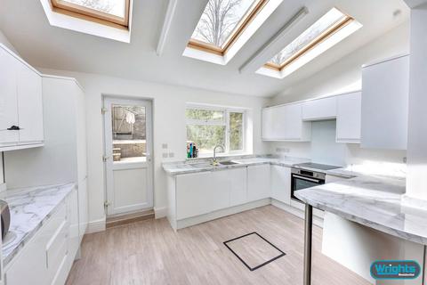 3 bedroom terraced house to rent, Manor Road, Bath