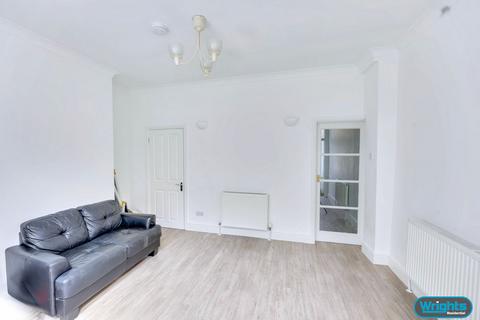 3 bedroom terraced house to rent, Manor Road, Bath