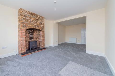 2 bedroom terraced house for sale, Park Avenue, Oswestry