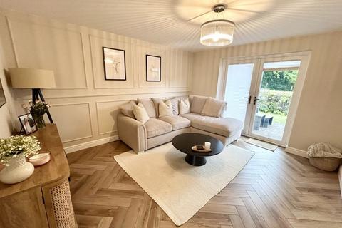1 bedroom apartment to rent, Montonmill Gardens, Manchester