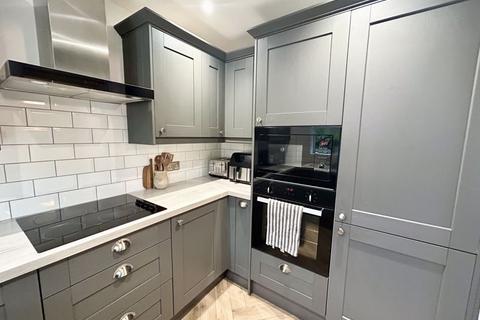 1 bedroom apartment to rent, Montonmill Gardens, Manchester