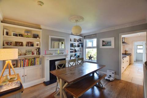 undefined, Wain-A-Long Road, Salisbury            *VIDEO TOUR*