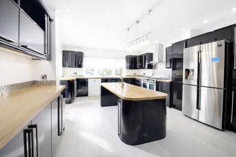 3 bedroom semi-detached house for sale, Hadley Road, Enfield EN2