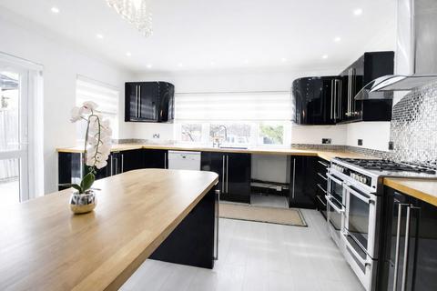 3 bedroom semi-detached house for sale, Hadley Road, Enfield EN2