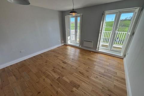1 bedroom flat to rent, Beaumont Drive,