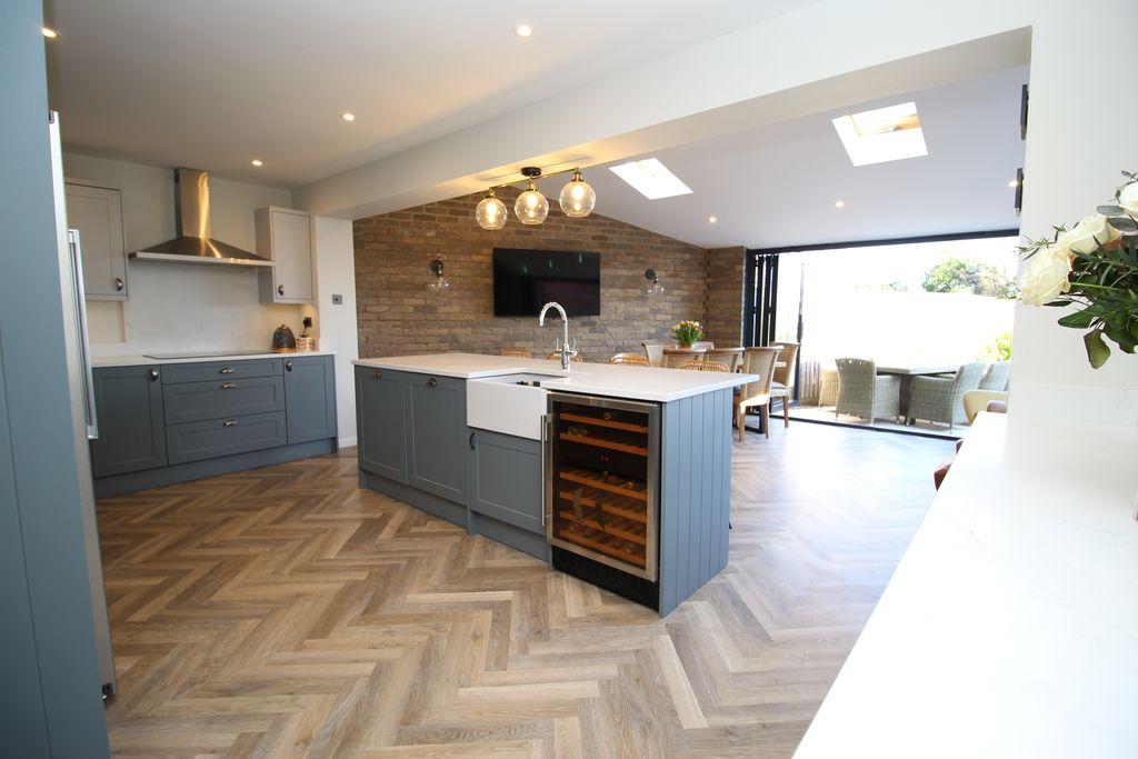 Kitchen/Living/Dining