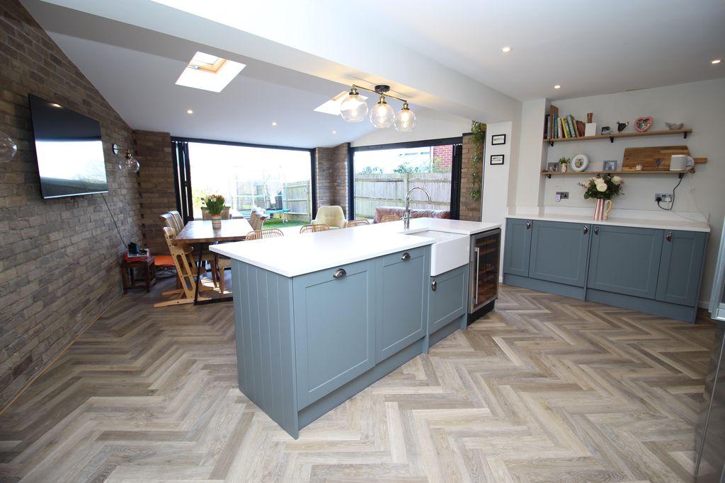 Kitchen/Living/Dining