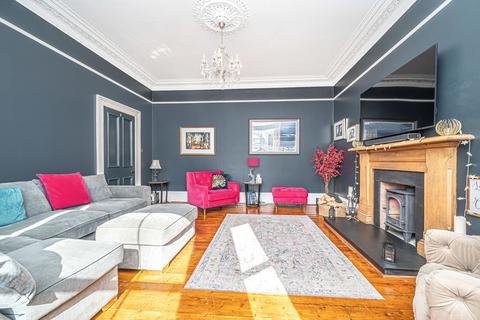 3 bedroom end of terrace house for sale, Bennochy Road, Kirkcaldy