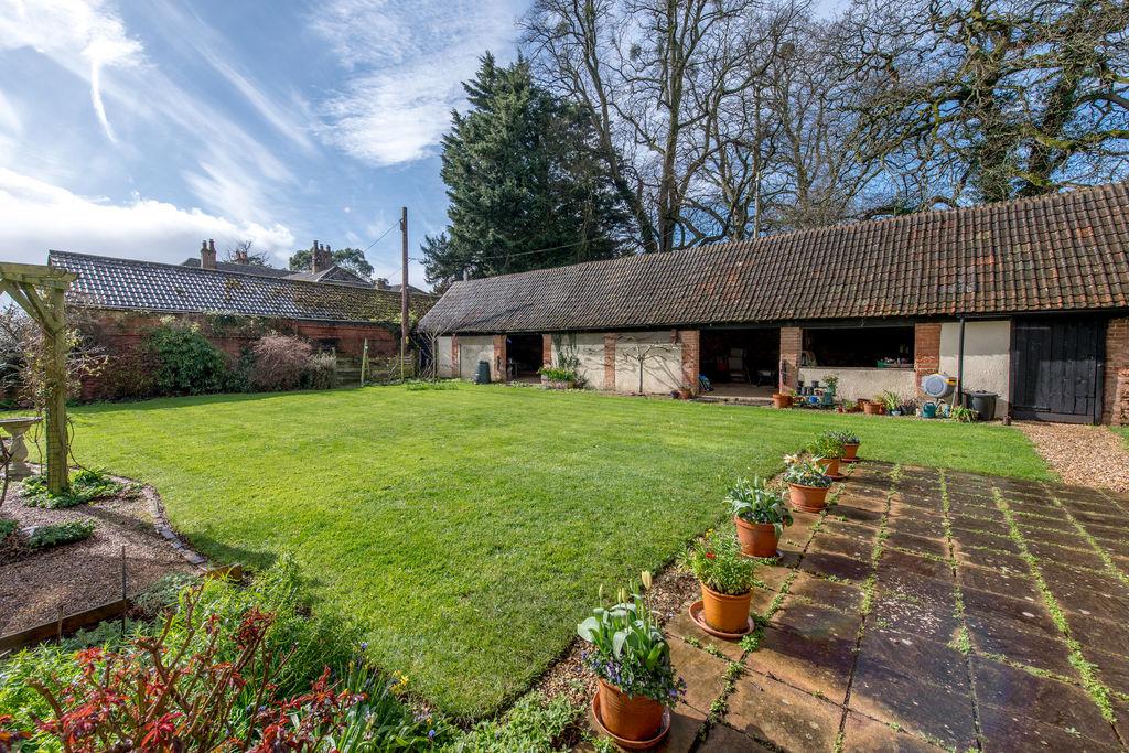 Rear garden