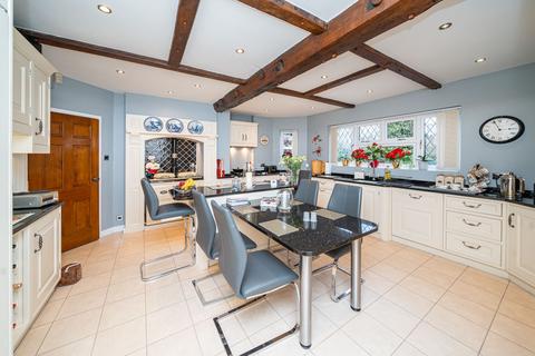 4 bedroom detached house for sale, Bromwich Lane, Pedmore DY9