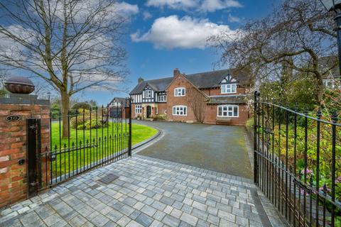 4 bedroom detached house for sale, Bromwich Lane, Pedmore DY9