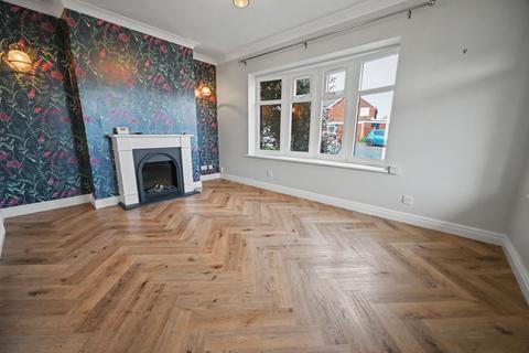 2 bedroom semi-detached house for sale, Lyndale Drive, Wolverhampton WV11