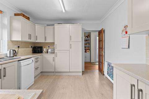 3 bedroom detached bungalow for sale, Low Road, Church Lench, WR11