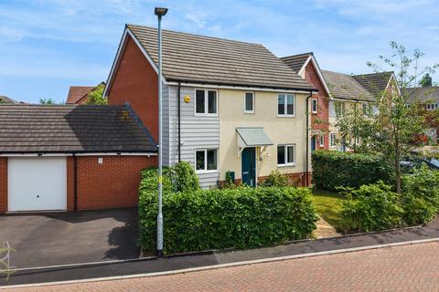4 bedroom detached house for sale, Gladstone Avenue, Evesham WR11