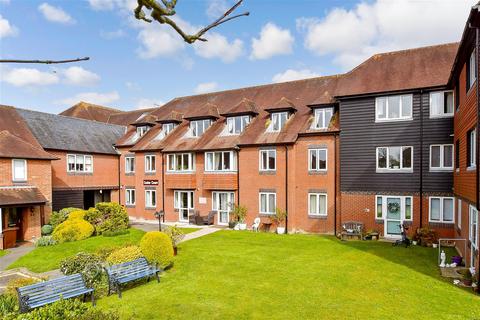 2 bedroom ground floor flat for sale, Cedar Court, Tenterden TN30