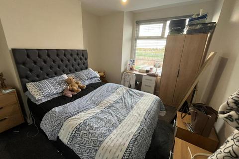 4 bedroom detached house to rent, Whitby Road, Manchester, M14 6GH