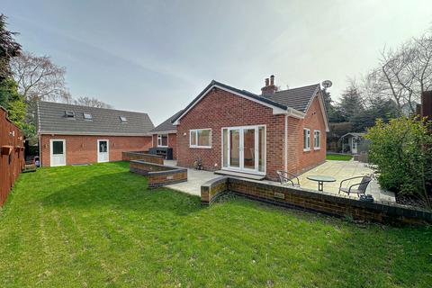 undefined, Old Mill Close, Wirral, CH60