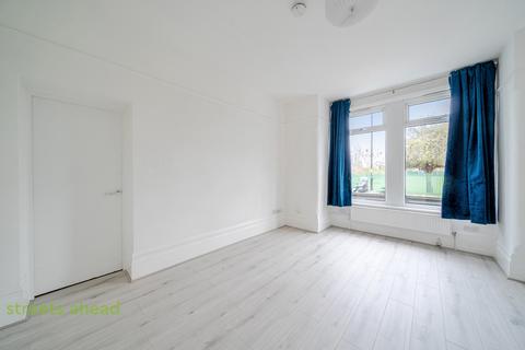 undefined, Sydenham Road, Croydon, CR0