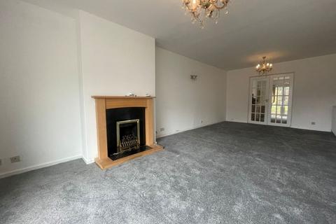 4 bedroom semi-detached house to rent, Bridge Street, WARWICK