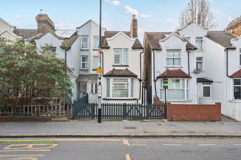 Bensham Lane, Thornton Heath, CR7