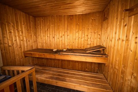 4 bedroom semi-detached house for sale, Burnt Ash Hill, London SE12