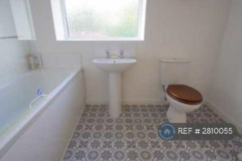 1 bedroom flat to rent, Pendas Way, Leeds, LS15