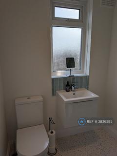 2 bedroom maisonette to rent, Edencourt Road, London, SW16