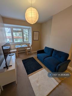 2 bedroom maisonette to rent, Edencourt Road, London, SW16