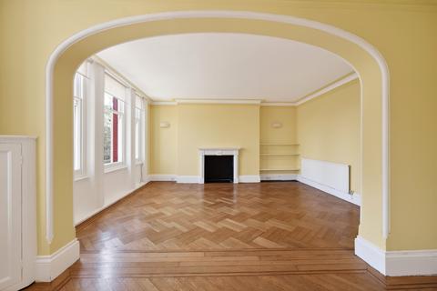 2 bedroom flat for sale, Old Marylebone Road, London, NW1