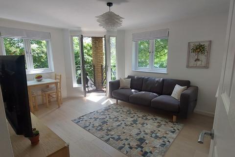 2 bedroom flat to rent, Brunswick Quay, London, SE16 7PT