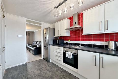 2 bedroom apartment for sale, Brownmoor Close, Crosby L23