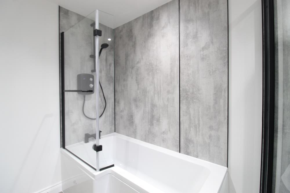 Bathroom alt