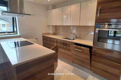 2 bedroom flat to rent, De La Mare Court, 6 Stratheden Road, Blackheath
